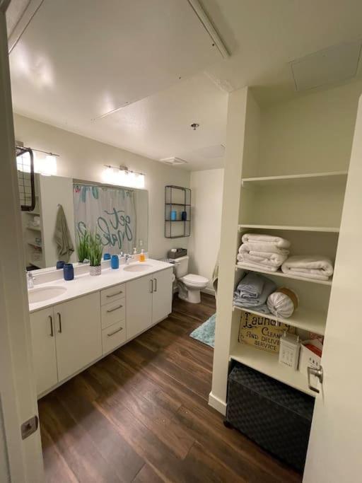 A Perfect Getaway In The Heart Of The Action Apartment Las Vegas Exterior photo